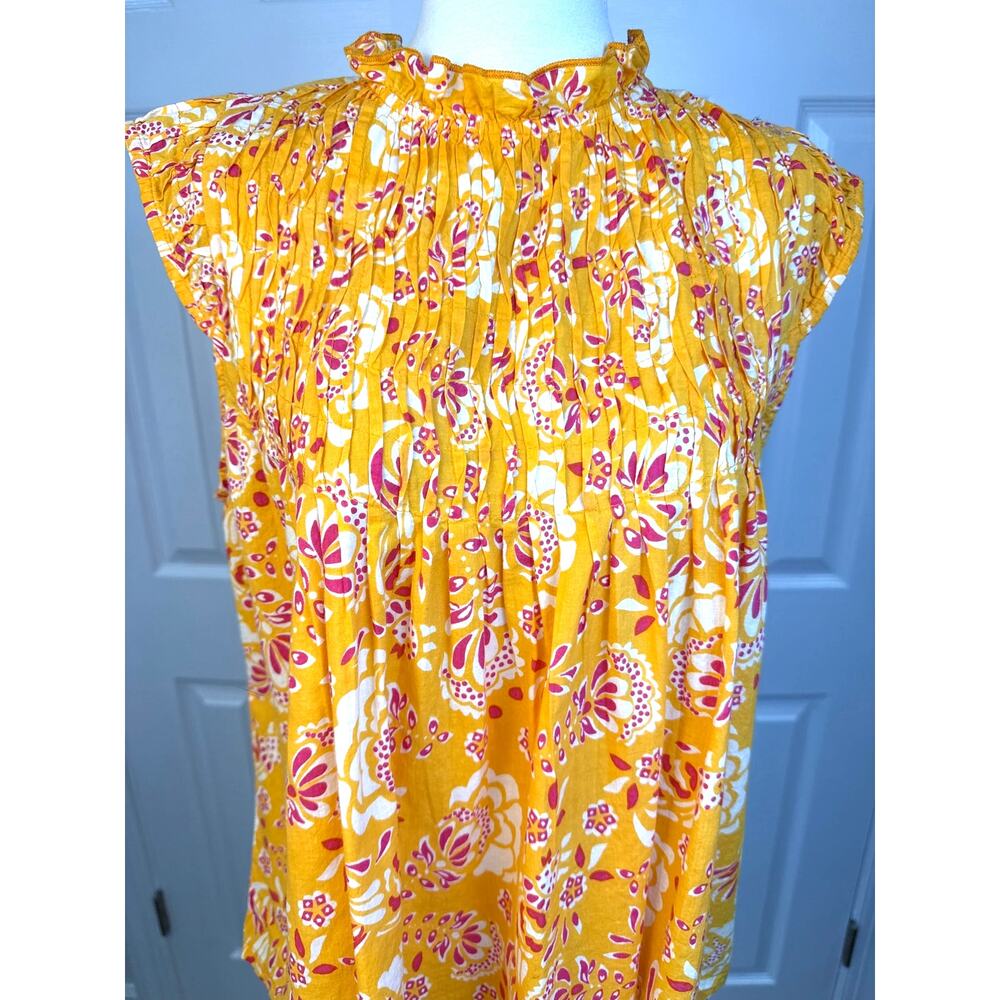 THML Floral Boho Blouse M Yellow Pink Sleeveless Flowy Top EUC - Picture 3 of 7